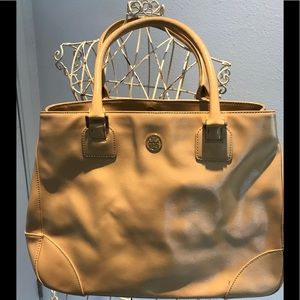 EUC Patent leather Tory Burch handbag